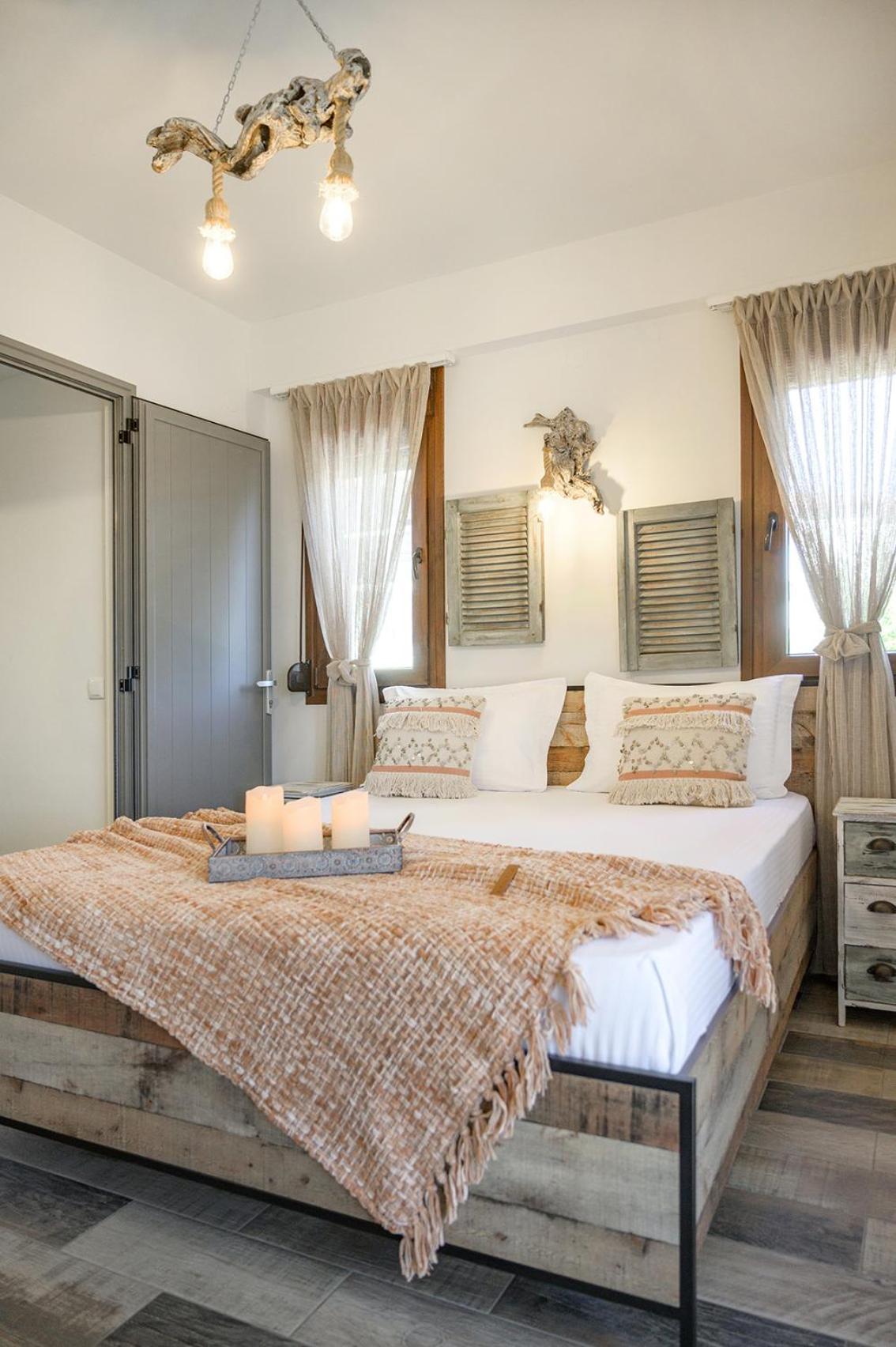 Meltemi Luxury Apartments Nea Roda Ngoại thất bức ảnh